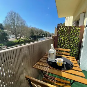 Avec Balcon Et Vue Sur Port - Wifi Privé - Au Dessus Du Restaurant Le Yackams Appartement La Roche-Bernard