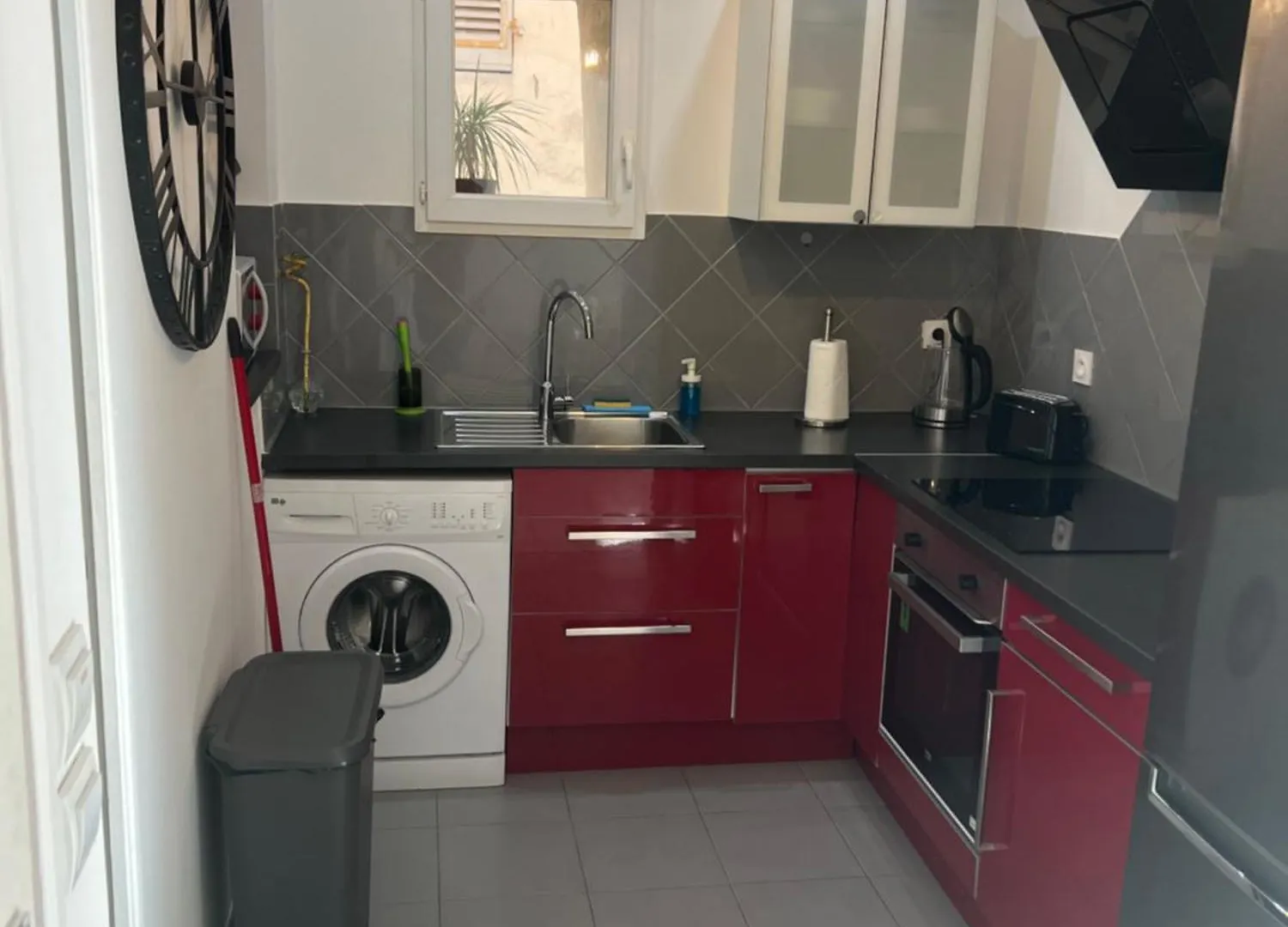 Grand T2 Climatise A 5 Min De La Gare St-Charles - Vieux Port Apartment Marseille 0*,  France